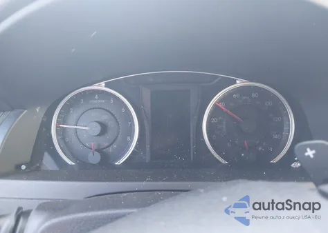 2015 Toyota Camry Se from USA, damaged, VIN 4T1BF1FK0FU493536